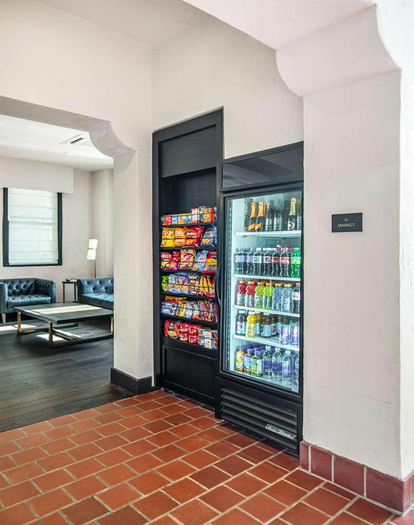 Hyatt House Sacramento-Midtown Hotel Interior photo